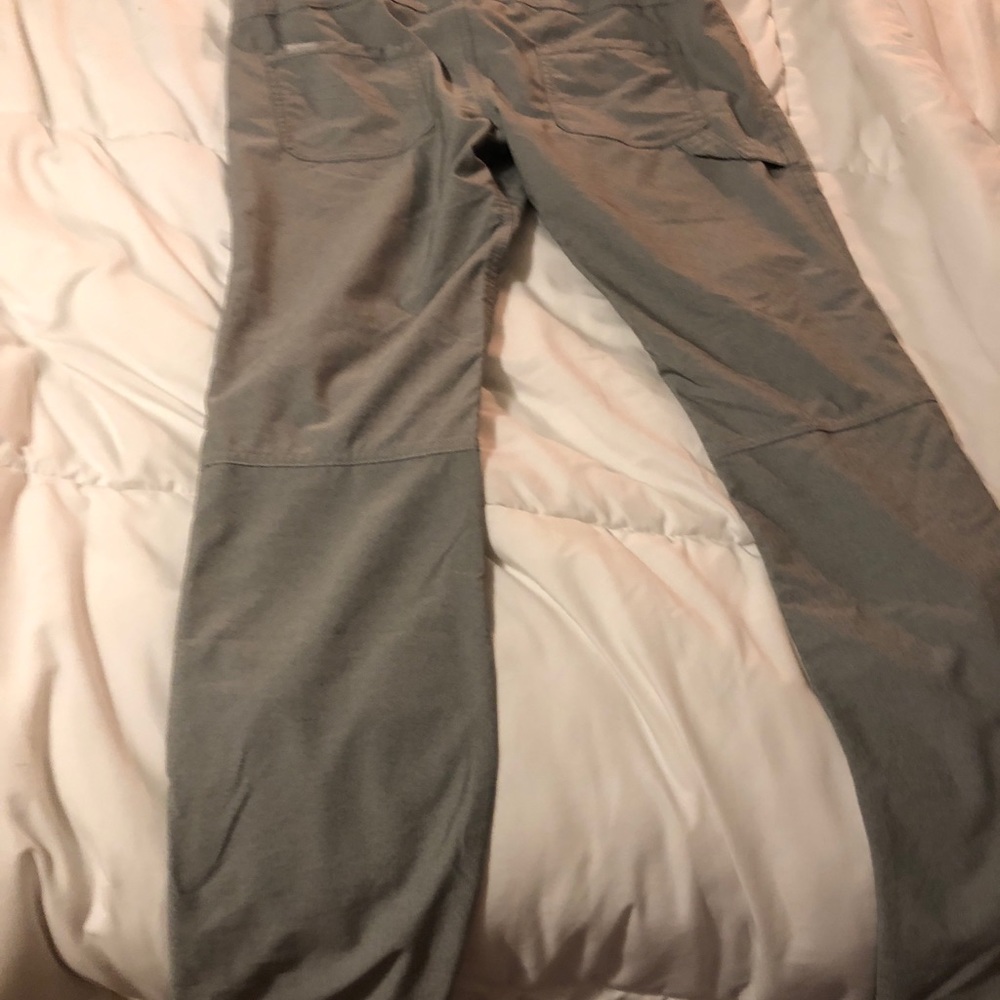 Columbia Pants - Picture 3 of 5